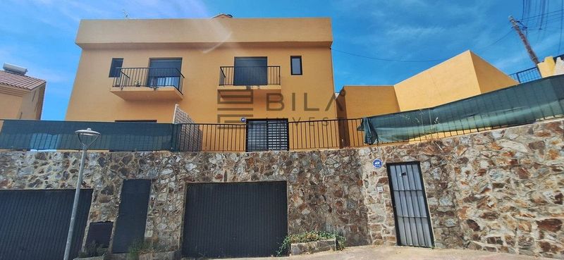 Chalet Independiente en venta Fuengirola, Málaga. Ref: 12747. Bila Invest