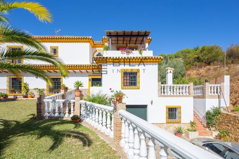 Chalet Independiente en venta Marbella, Málaga. Ref: 12914. Bila Invest