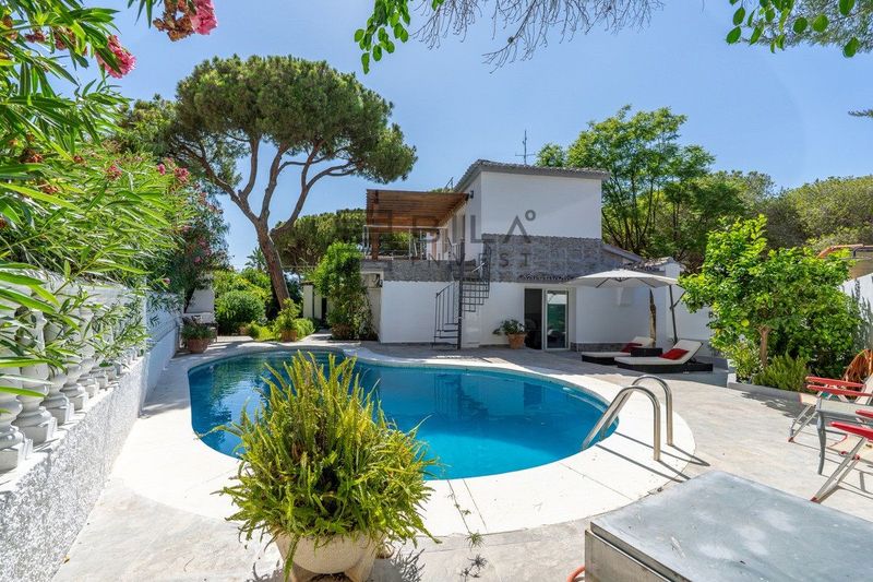 Chalet Independiente en venta Marbella, Málaga. Ref: 12951. Bila Invest