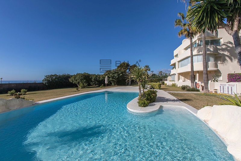 Flat for sale Marbella, Málaga. Ref: 12979. Bila Invest