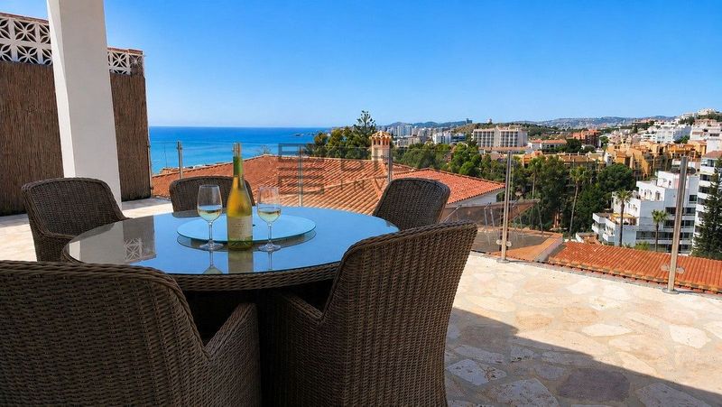 Chalet Independiente en venta Fuengirola, Málaga. Ref: 12992. Bila Invest
