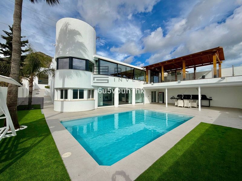 Chalet Independiente en venta Benalmádena, Málaga. Ref: 13132. Bila Invest