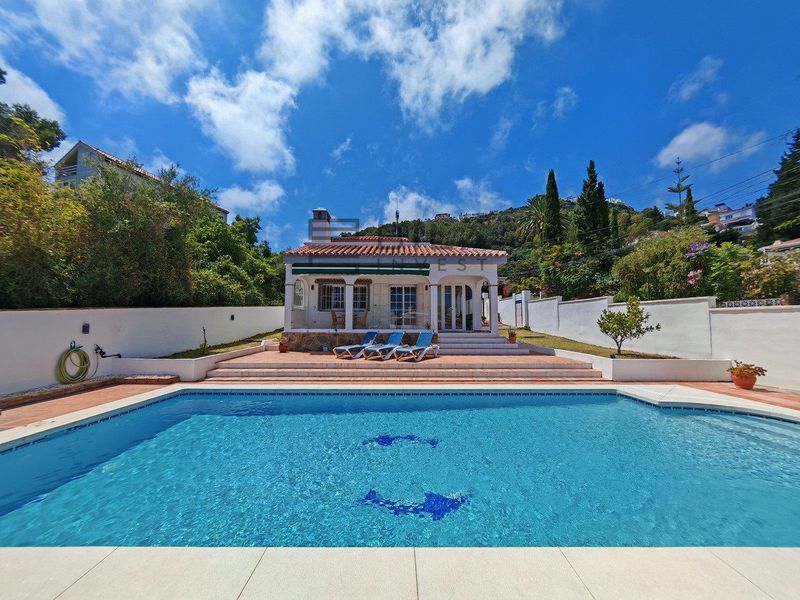 Chalet Independiente en venta Benalmádena, Málaga. Ref: 13259. Bila Invest