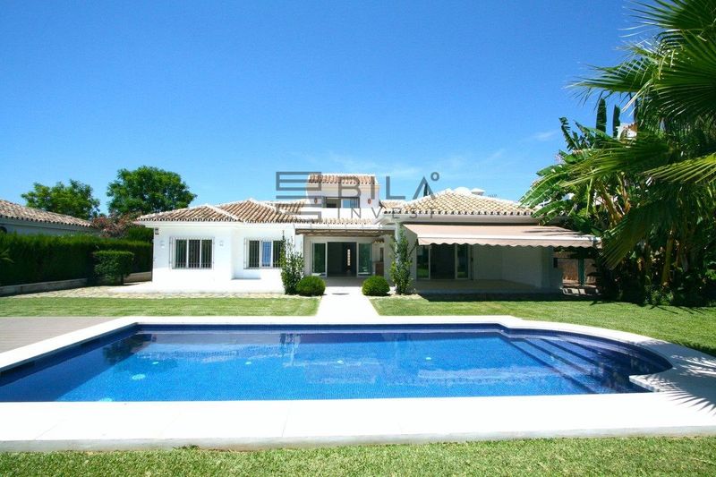 Chalet Independiente en venta Mijas, Málaga. Ref: 13359. Bila Invest