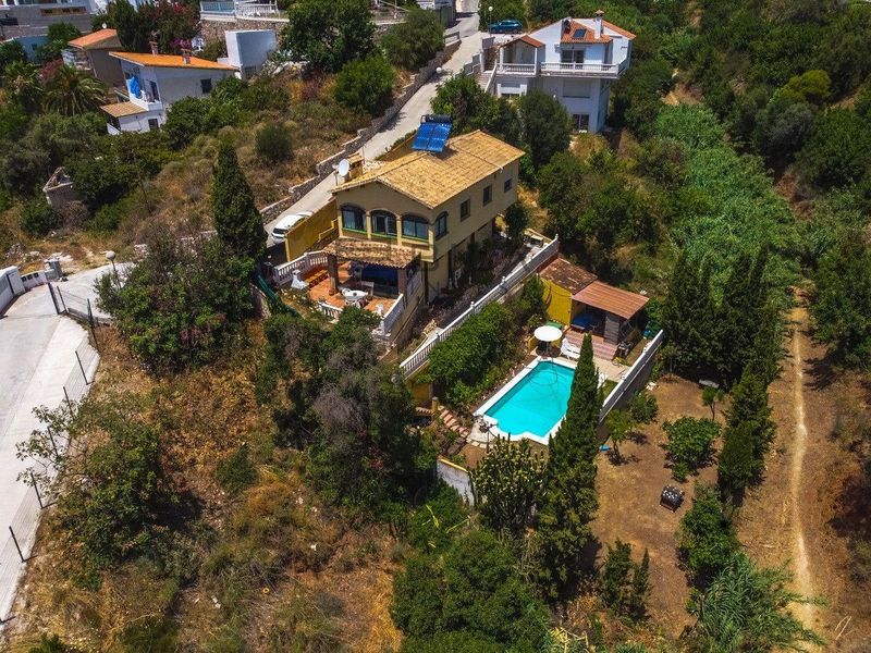 Chalet Independiente en venta Fuengirola, Málaga. Ref: 13403. Bila Invest