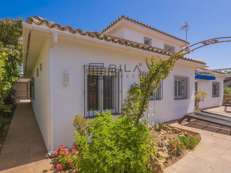 Chalet Independiente en venta Marbella, Málaga. Ref: 1341. Bila Invest
