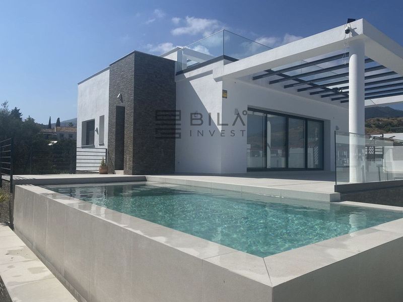 Chalet Independiente en venta Mijas, Málaga. Ref: 13421. Bila Invest