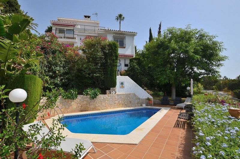Chalet Independiente en venta Benalmádena, Málaga. Ref: 13753. Bila Invest