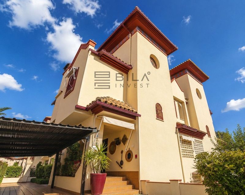 Casa en venta Benalmádena, Málaga. Ref: 13846. Bila Invest