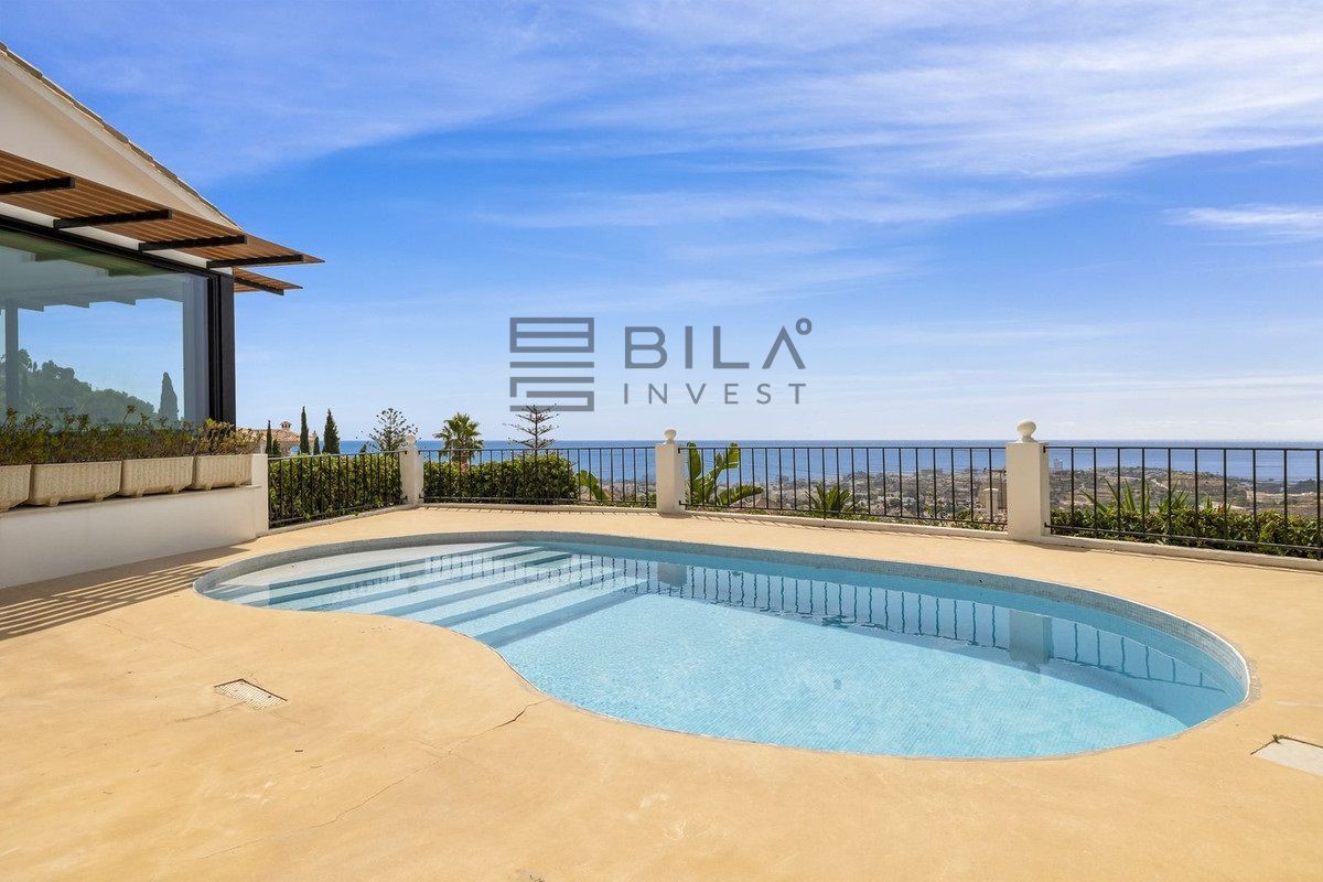 Chalet Independiente en venta en Benalmádena, Málaga - Foto 2