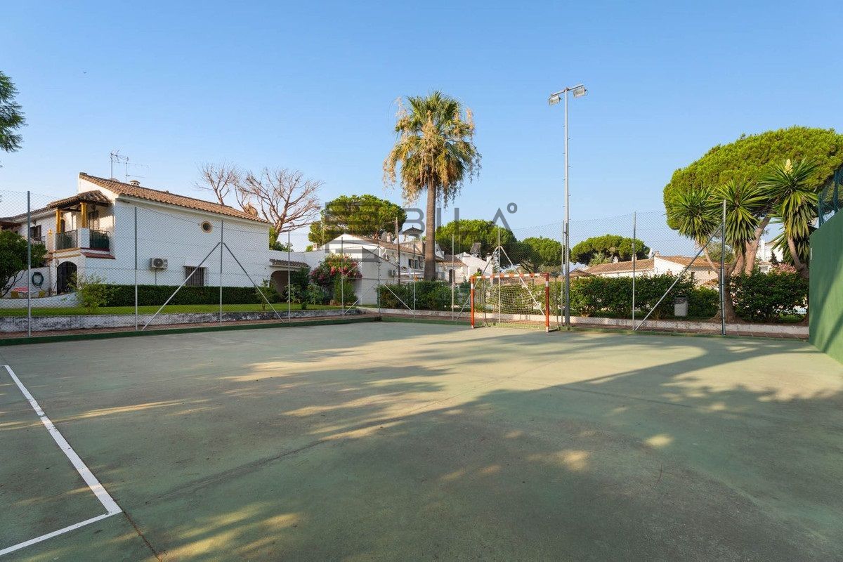  Adosado en venta en Urb.Parque Elviria de Elviria en Marbella - Foto 23