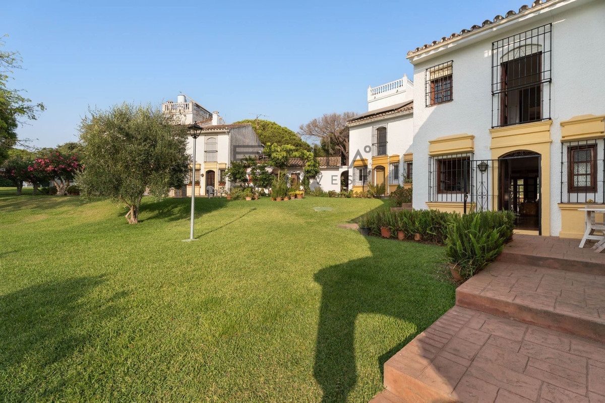  Adosado en venta en Urb.Parque Elviria de Elviria en Marbella - Foto 7