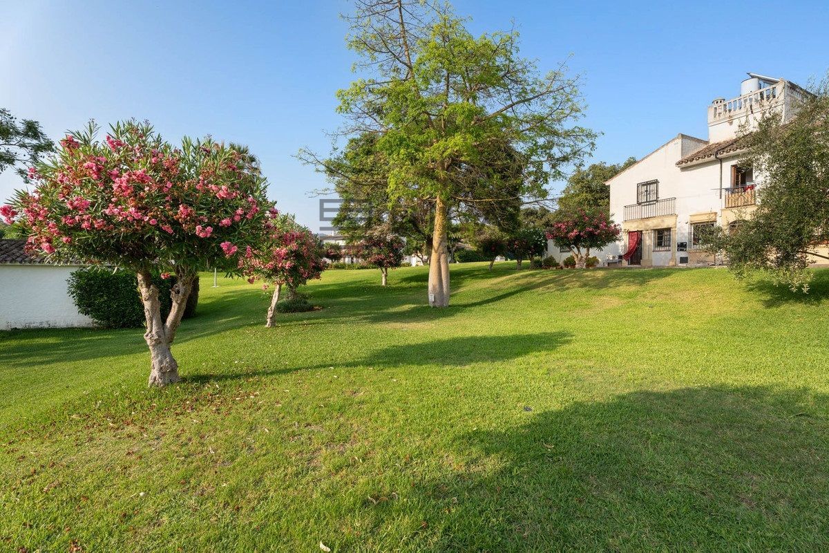  Adosado en venta en Urb.Parque Elviria de Elviria en Marbella - Foto 8