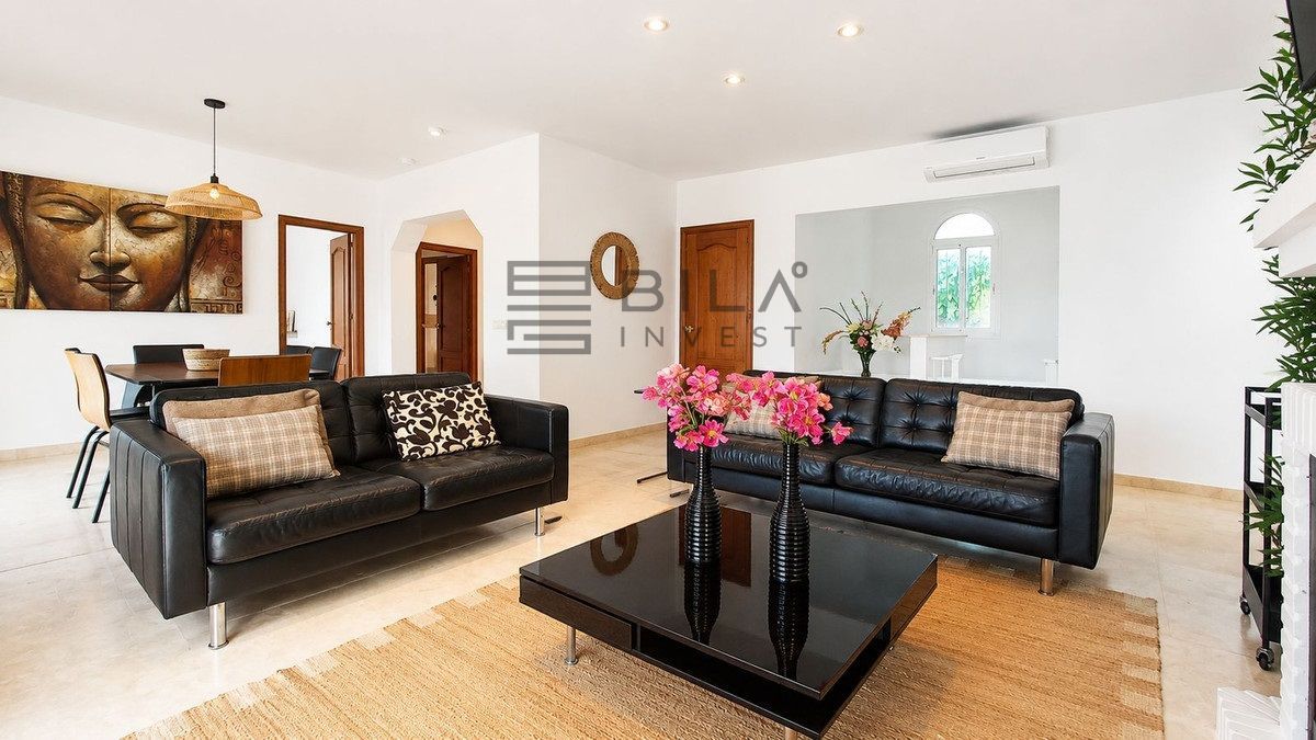 Chalet Independiente en venta en Marbella, Málaga (Las Chapas) - Foto 3