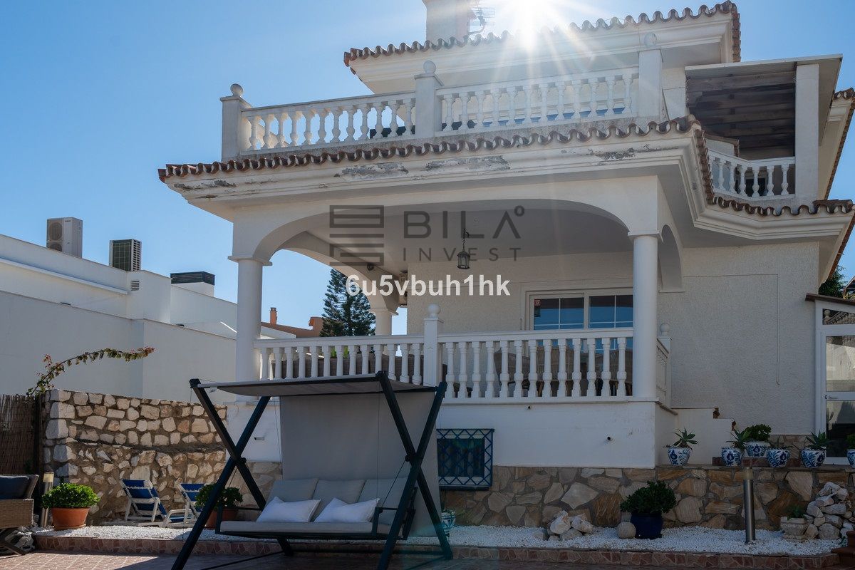Chalet Independiente en venta en Fuengirola, Málaga - Foto 18