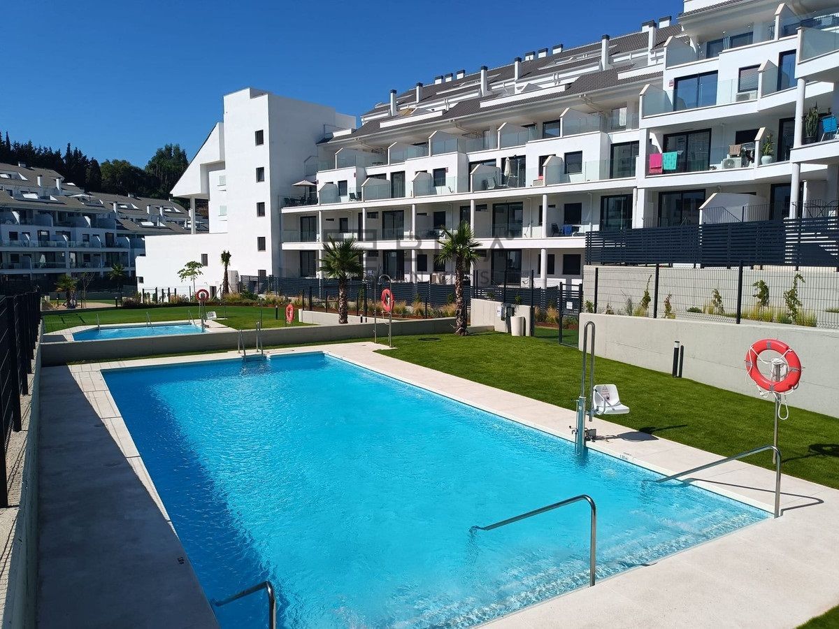 Piso en venta en Urb. Med hills en Torreblanca, Fuengirola - Foto 3