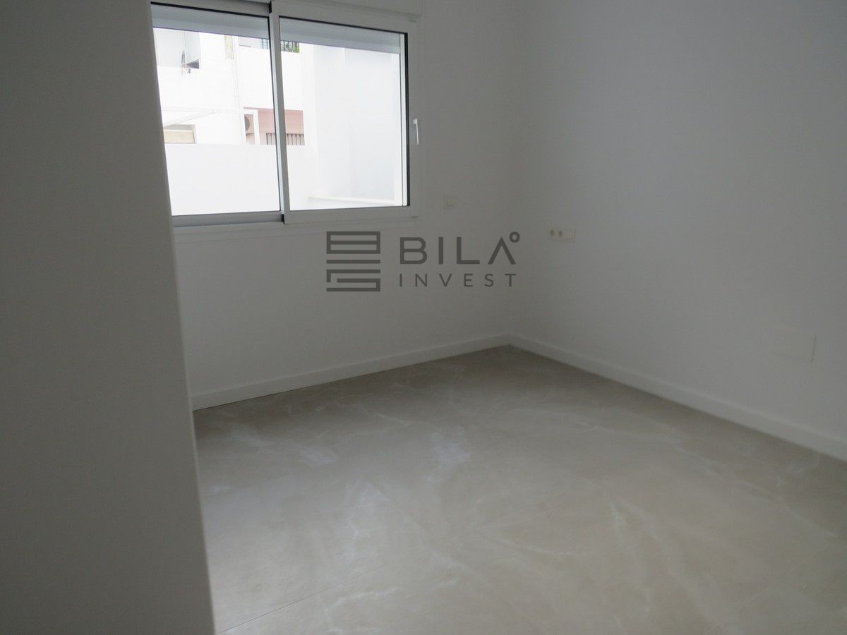 Piso en venta en Fuengirola, Málaga - Foto 2