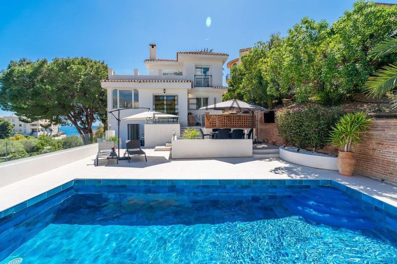 Chalet Independiente en venta Fuengirola, Málaga. Ref: 14300. Bila Invest