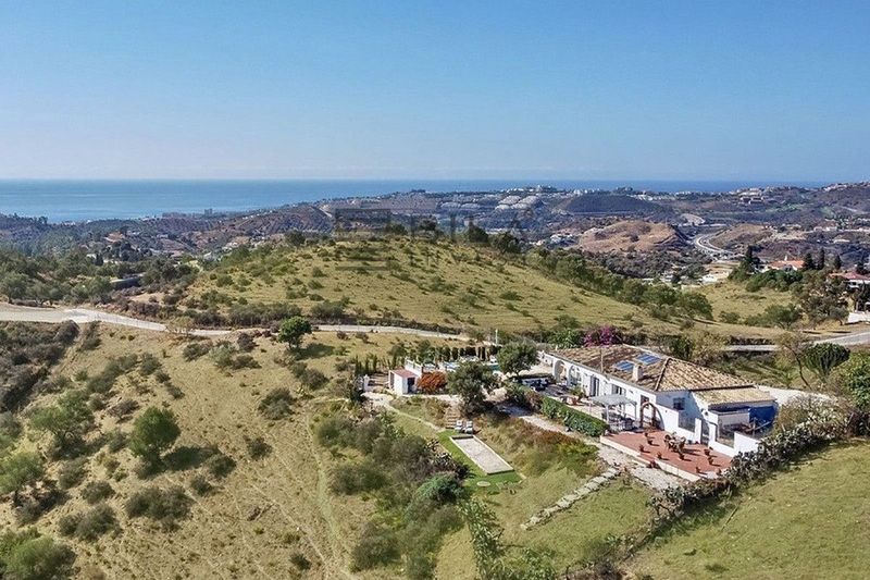 Chalet Independiente en venta Mijas, Málaga. Ref: 2123. Bila Invest