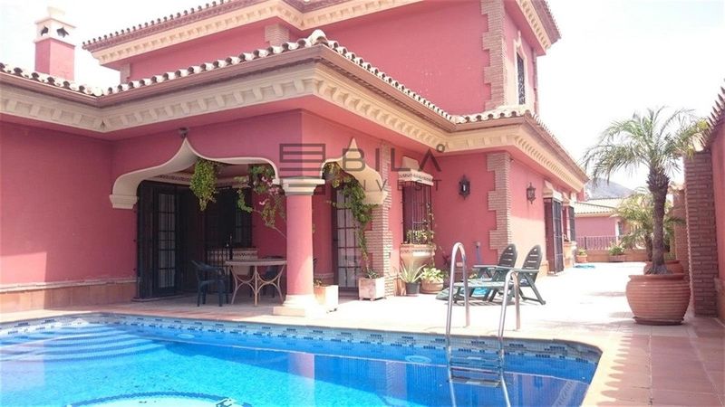 Chalet Independiente en venta Mijas, Málaga. Ref: 2300. Bila Invest