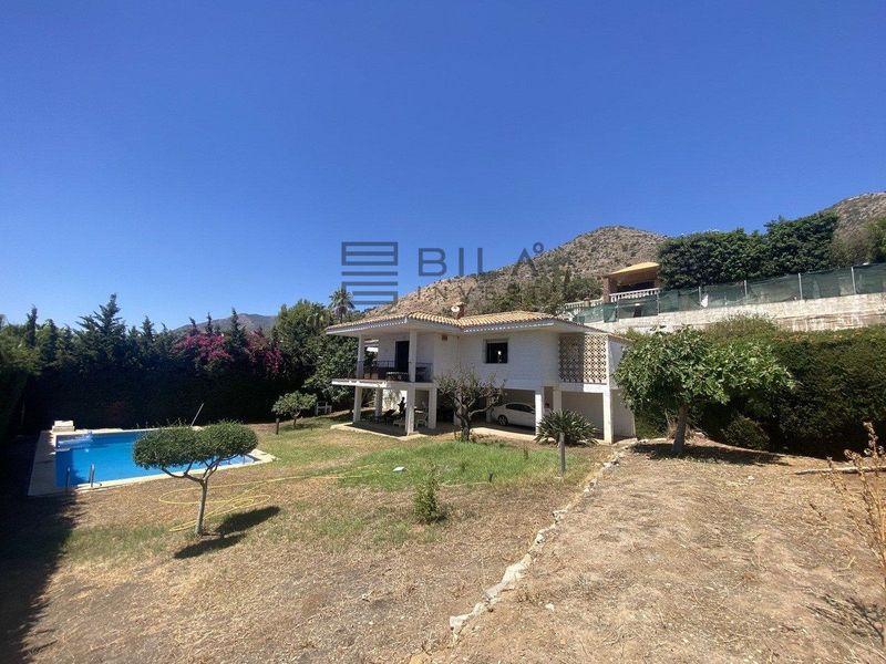 Chalet Independiente en venta Benalmádena, Málaga. Ref: 2338. Bila Invest