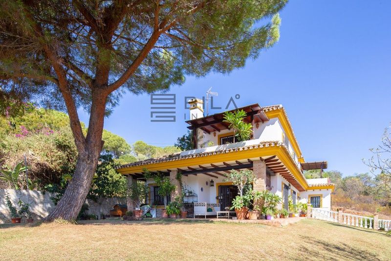 Chalet Independiente en venta Marbella, Málaga. Ref: 3156. Bila Invest