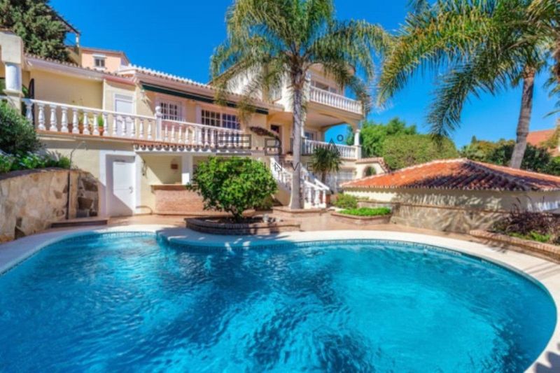 Chalet Independiente en venta Marbella, Málaga. Ref: 3257. Bila Invest