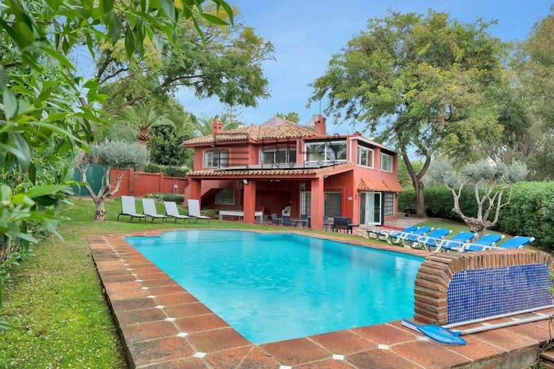 Chalet Independiente en venta Marbella, Málaga. Ref: 3353. Bila Invest