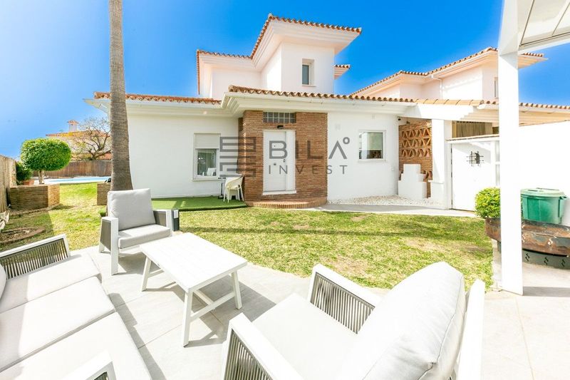 Chalet Independiente en venta Fuengirola, Málaga. Ref: 4363. Bila Invest