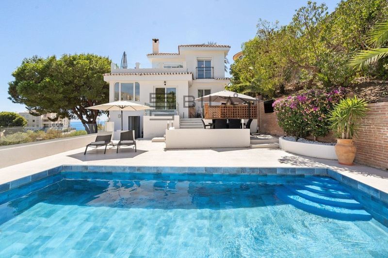 Chalet Independiente en venta Fuengirola, Málaga. Ref: 7226. Bila Invest