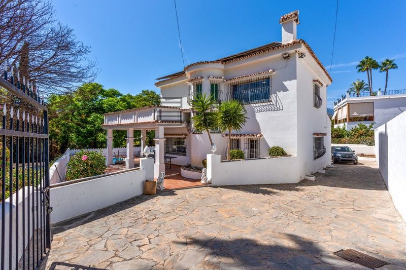 Chalet Independiente en venta Marbella, Málaga. Ref: 7448. Bila Invest