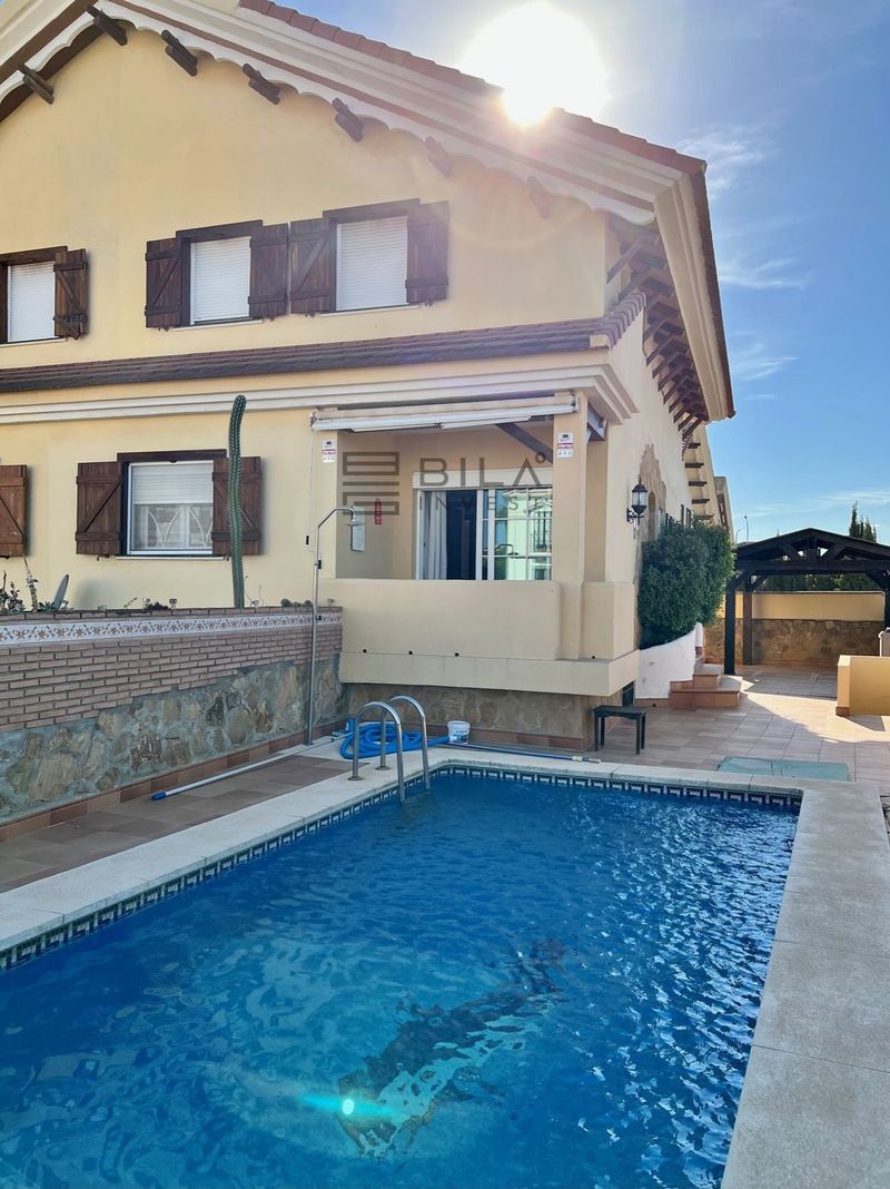 Adosado en venta Alhaurin De La Torre, Málaga. Ref: 7711. Bila Invest