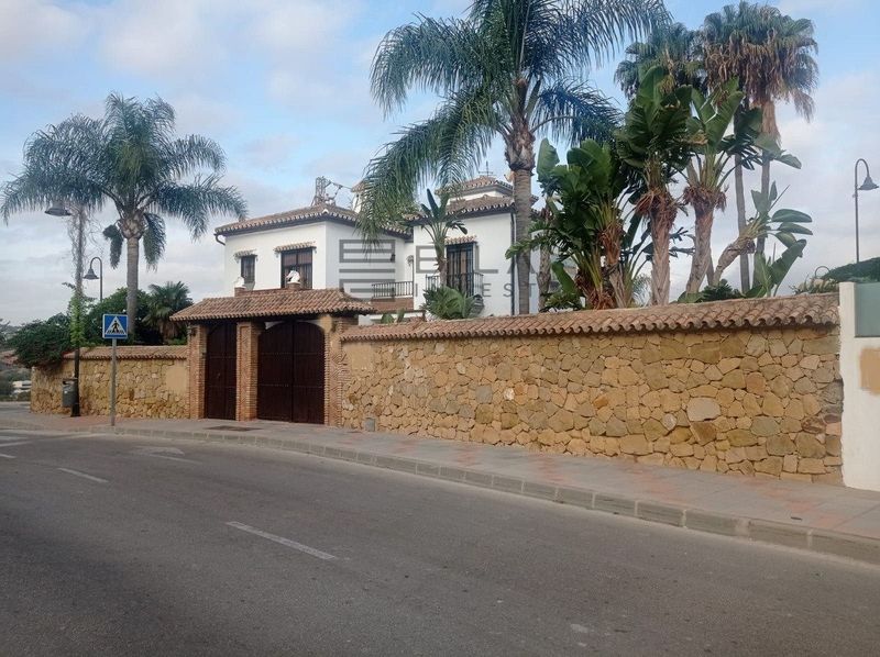 Chalet Independiente en venta Mijas, Málaga. Ref: 8282. Bila Invest