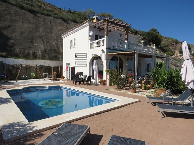 Chalet Independiente en venta Alhaurin El Grande, Málaga. Ref: 8525. Bila Invest