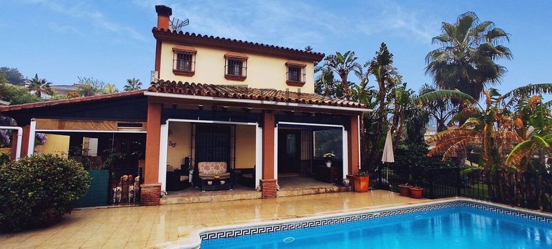 Chalet Independiente en venta Alhaurin El Grande, Málaga. Ref: 8544. Bila Invest