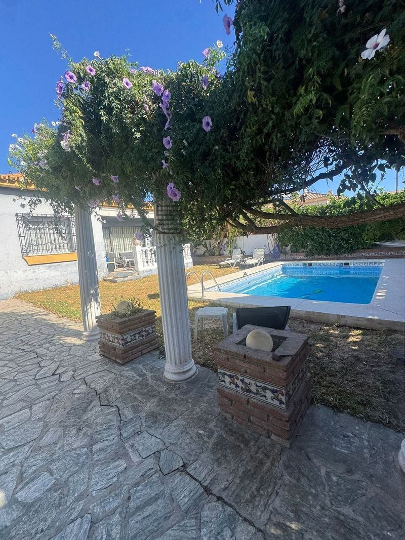 Chalet Independiente en venta Torremolinos, Málaga. Ref: 8876. Bila Invest