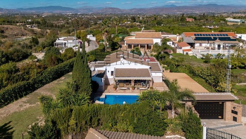 Chalet Independiente en venta Alhaurin El Grande, Málaga. Ref: 8935. Bila Invest