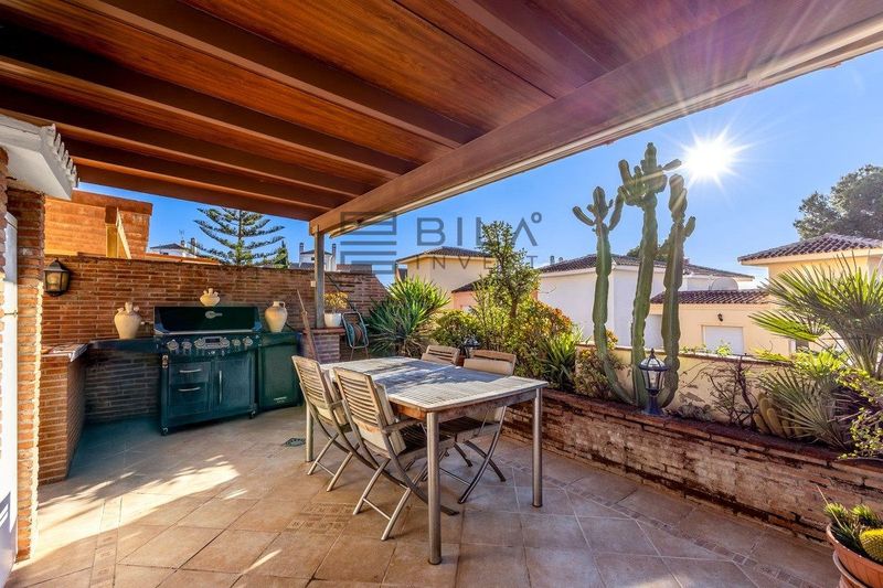 Casa en venta Alhaurin El Grande, Málaga. Ref: 8953. Bila Invest