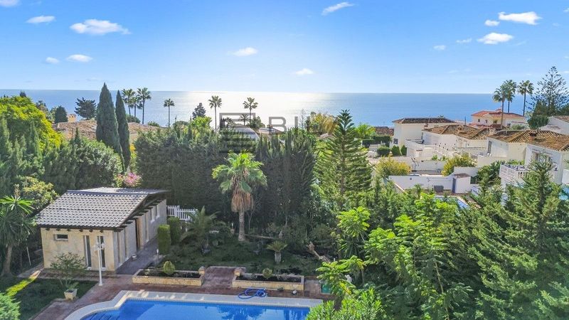 Chalet Independiente en venta Benalmádena, Málaga. Ref: 9075. Bila Invest