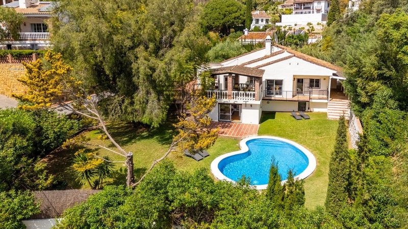 Chalet Independiente en venta Marbella, Málaga. Ref: 9330. Bila Invest