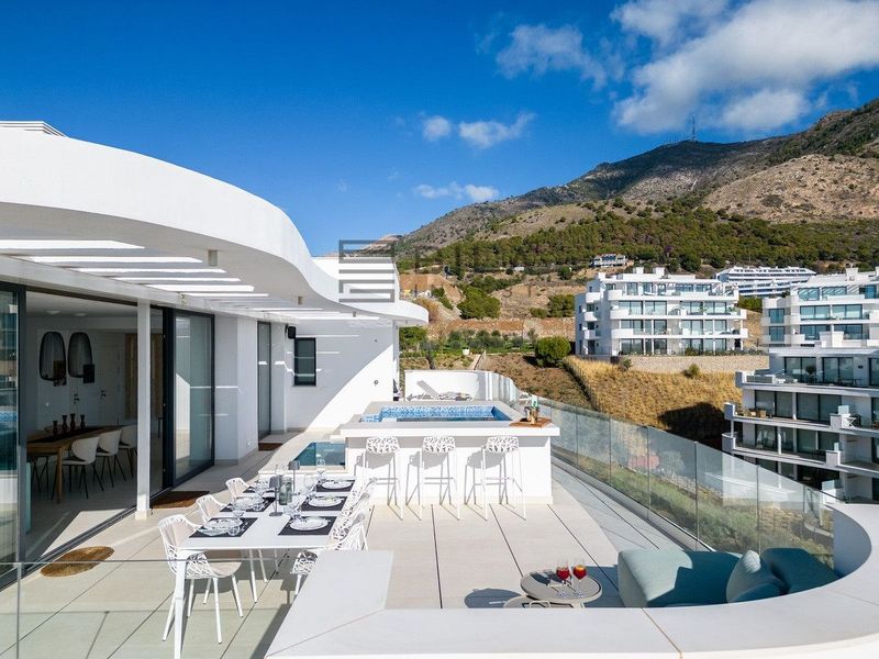 Ático en venta Fuengirola, Málaga. Ref: 9362. Bila Invest