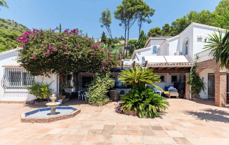 Chalet Independiente en venta Mijas, Málaga. Ref: 9409. Bila Invest