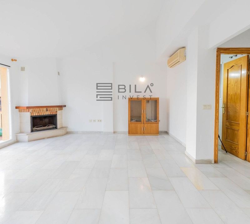 Chalet Independiente en venta Fuengirola, Málaga. Ref: 9825. Bila Invest