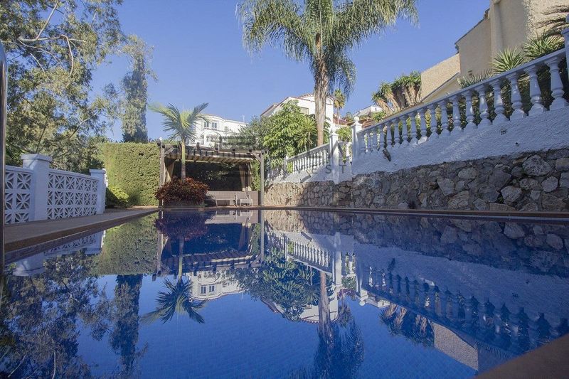 Chalet Independiente en venta Benalmádena, Málaga. Ref: 9881. Bila Invest