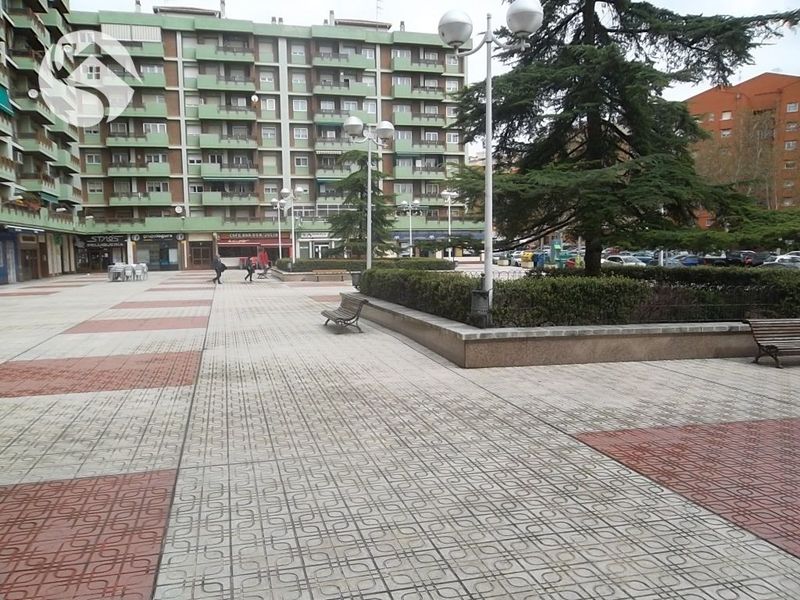 Local Comercial en venta y alquiler Cuenca. Ref: 3569. Inmobiliaria Cuenca