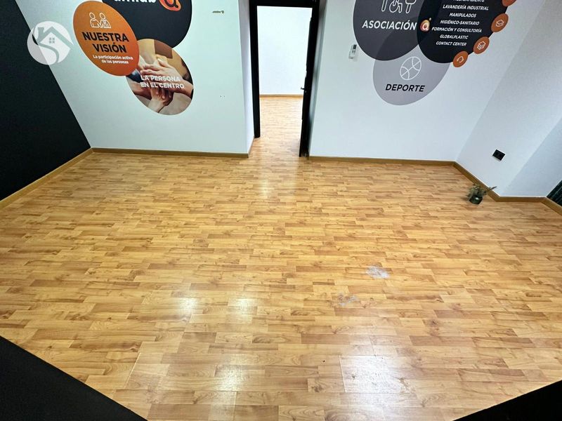 Local Comercial en alquiler Cuenca. Ref: 4530. Inmobiliaria Cuenca