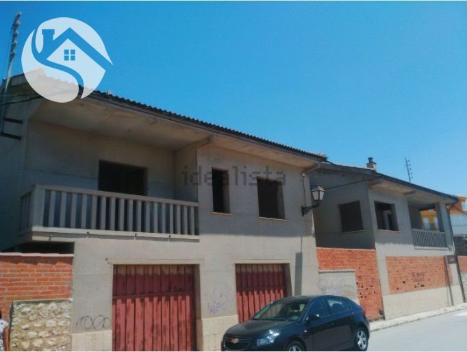 Casa en venta Horcajo De Santiago, Cuenca. Ref: 4805. Inmobiliaria Cuenca
