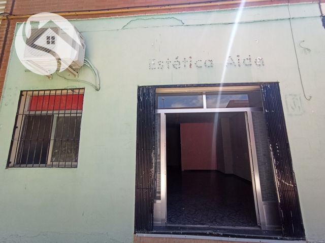 Local Comercial en venta y alquiler Cuenca. Ref: 5419. Inmobiliaria Cuenca