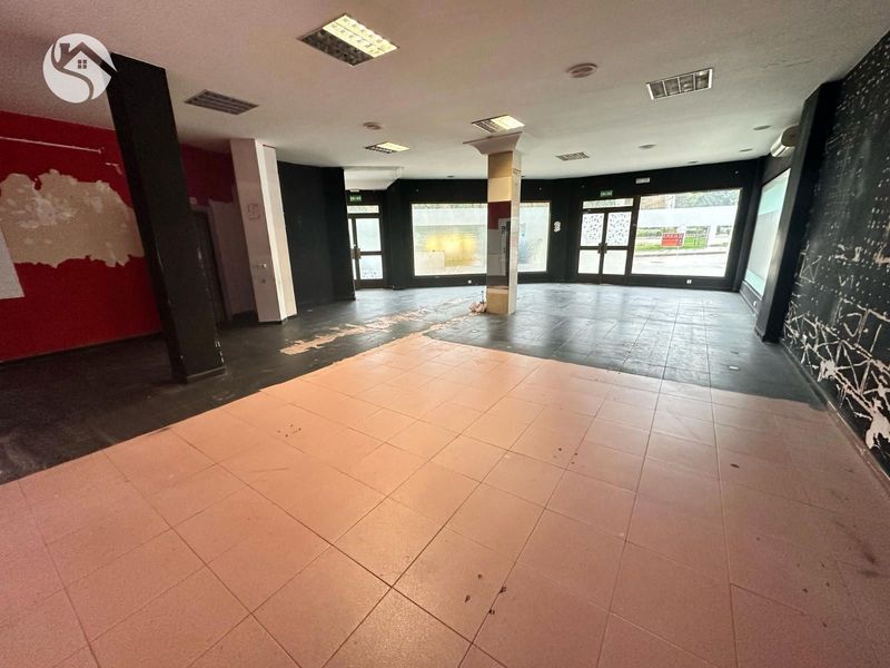 Local Comercial en alquiler Cuenca. Ref: 5439. Inmobiliaria Cuenca