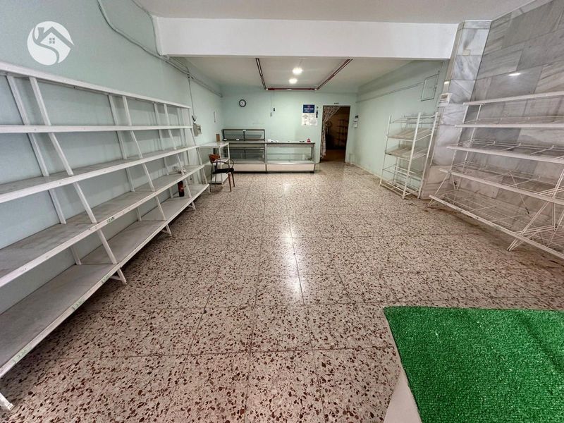 Local Comercial en venta y alquiler Cuenca. Ref: 5948. Inmobiliaria Cuenca